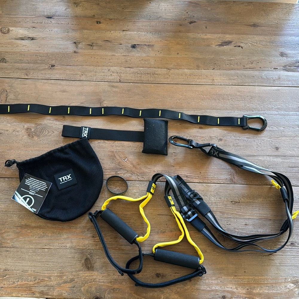 TRX home exercise suspension trainer